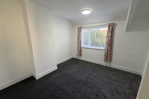 undefined, Warwick Road, Doncaster DN2