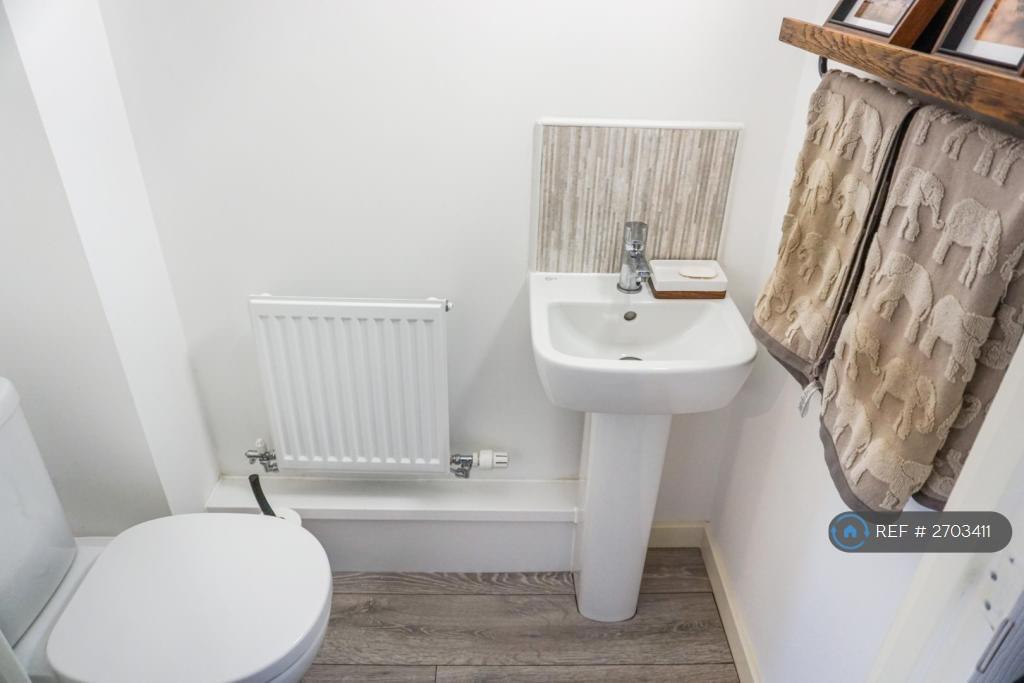 Cloak Room