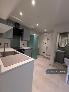undefined, Raleigh Road, London, N8
