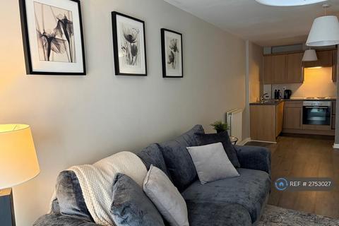 undefined, Malcolm Place, Reading, RG1