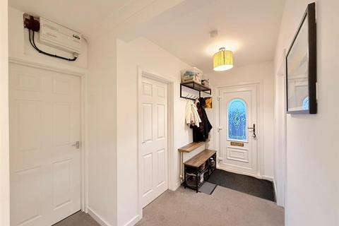 3 bedroom detached bungalow for sale, Kingsway, Ferndown