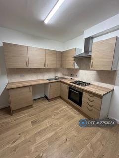 2 bedroom flat to rent, High Street, Sheerness, ME12
