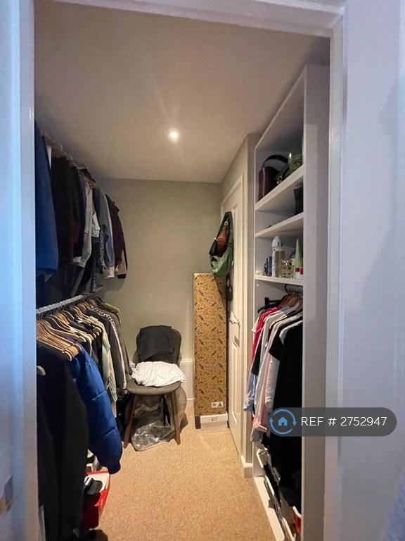 Walk In Wardrobe