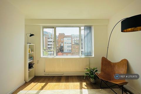 2 bedroom flat to rent, Princeton Street, London, WC1R