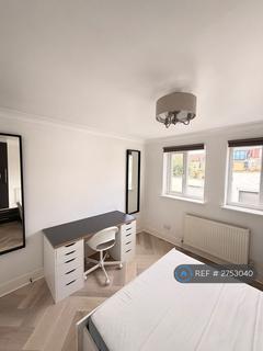 undefined, Forest Road, London, E11
