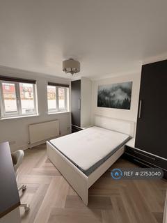undefined, Forest Road, London, E11