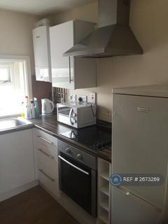 2 bedroom flat to rent, Regent Street, Leamington Spa, CV32