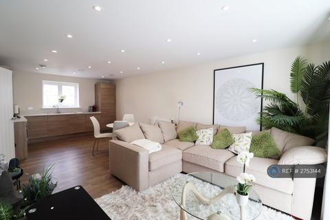 2 bedroom flat to rent - Searle Crescent, Broomfield, Chelmsford, CM1