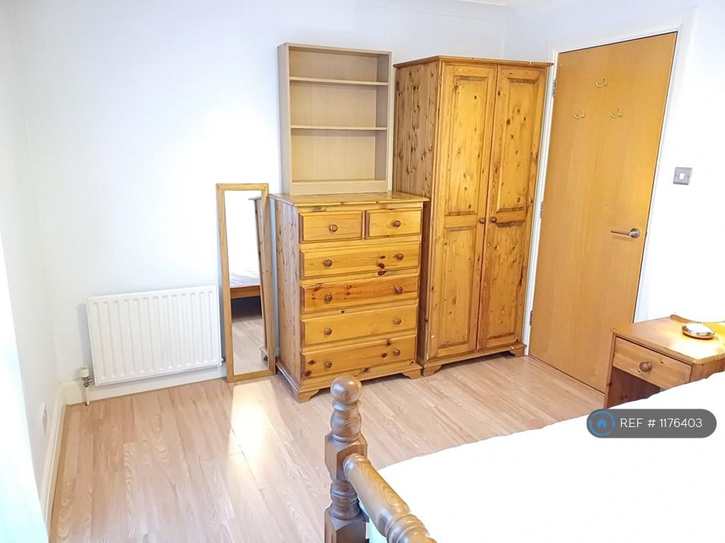 Bedroom 2 - Other Side