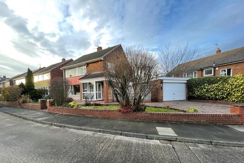 4 bedroom detached house for sale, St Martins Close, Whitley Bay, Tyne & Wear, NE26 3JW