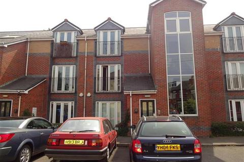 2 bedroom flat to rent, Stanley Road, Worsley, Manchester, M28 3EQ