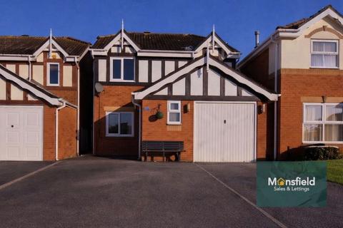 3 bedroom detached house for sale, Adrians Close, Mansfield NG18