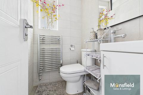 3 bedroom detached house for sale, Adrians Close, Mansfield NG18