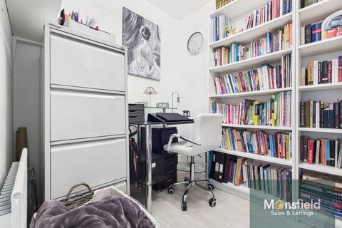 3 bedroom detached house for sale, Adrians Close, Mansfield NG18