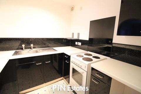 2 bedroom flat for sale, Foxdale Drive, Brierley Hill