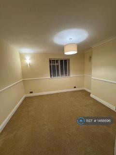5 bedroom semi-detached house to rent, Pancroft, Abridge, Romford, RM4