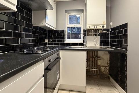 2 bedroom flat to rent, Fulbourne Road, Walthamstow, E17