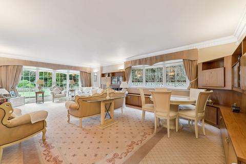 5 bedroom detached house for sale, Sharon House, The Lane, Dullatur G68