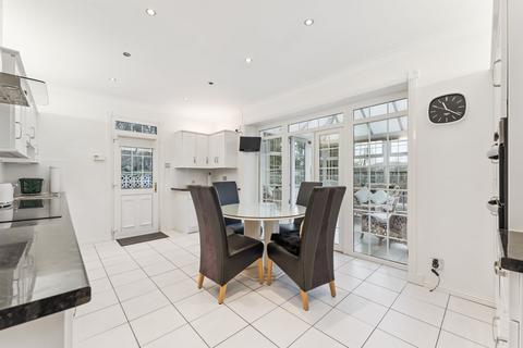 5 bedroom detached house for sale, Sharon House, The Lane, Dullatur G68