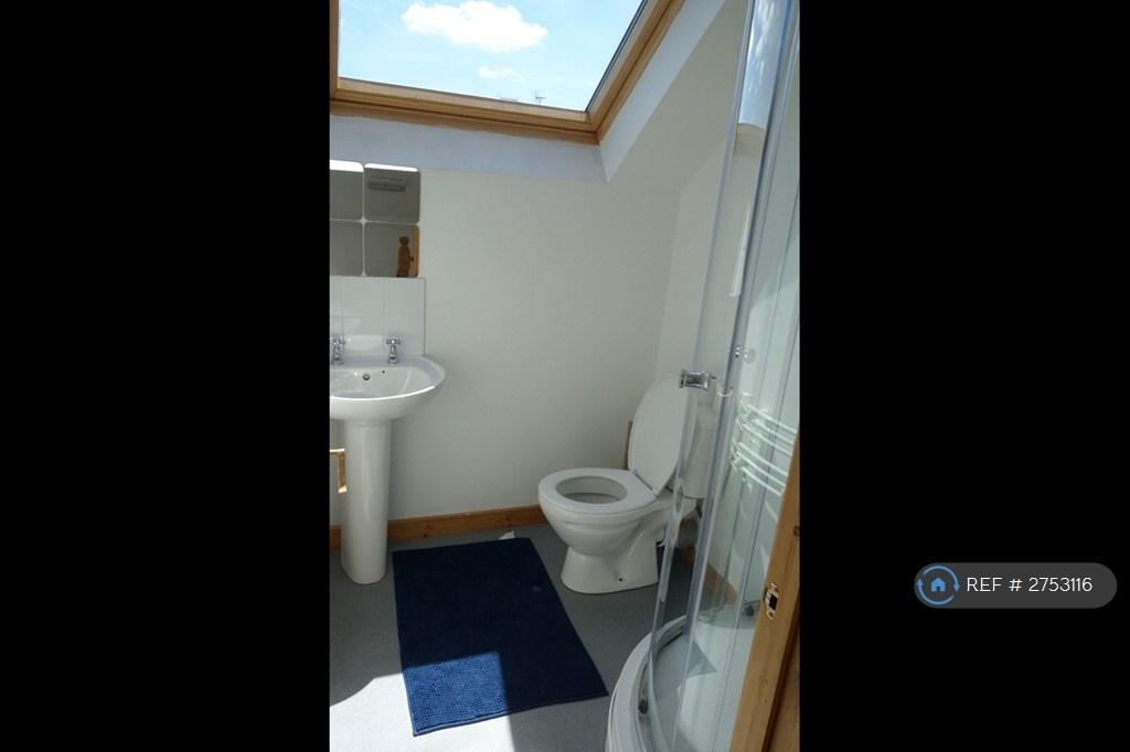 Top Floor Bathroom