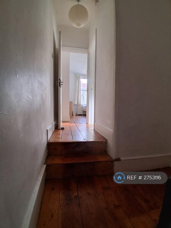 Hallway To Back Bedroom