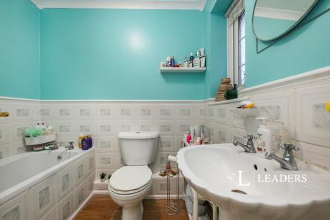 3 bedroom house to rent, Challinor, Church Langley, Harlow, CM17