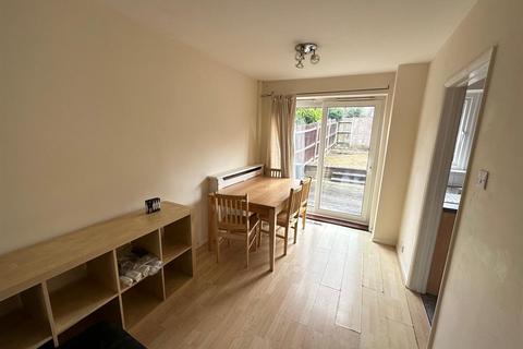 undefined, Belgrave Mews, Uxbridge