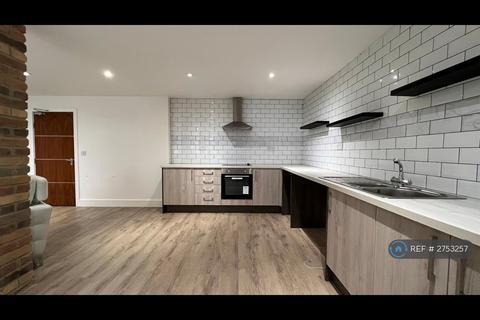 2 bedroom flat to rent, Bull Street, Burnley, BB11