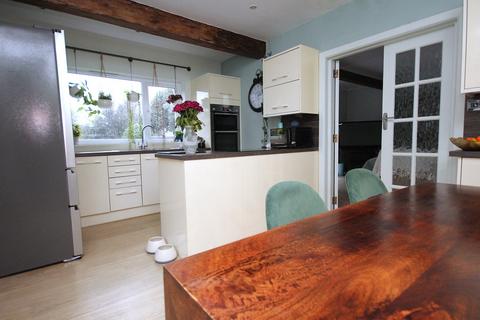 5 bedroom detached house for sale, Hennings Park Road, Oakdale , Poole, BH15