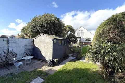 undefined, Hennings Park Road, Oakdale , Poole, BH15