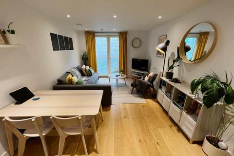 1 bedroom flat for sale, Devizes Street, London N1