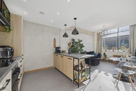 undefined, Bentley Road, London N1