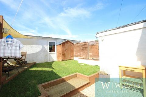 3 bedroom terraced house for sale, St. Edmunds Walk, Wootton Bridge