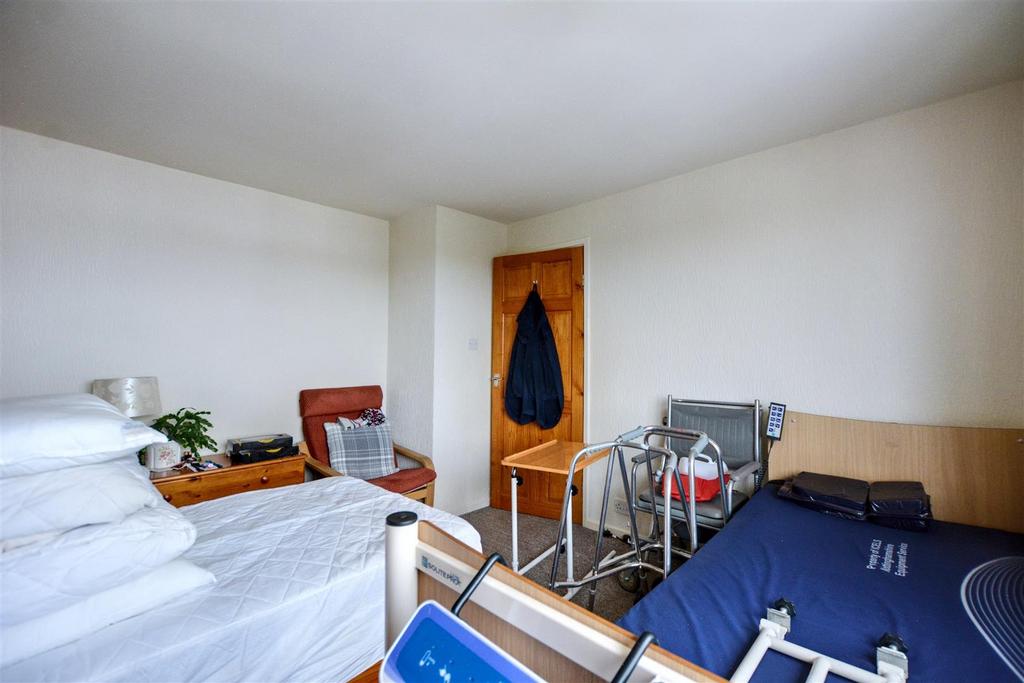 Bedroom 2 2.jpeg