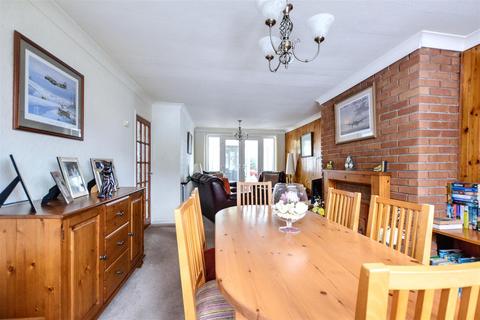 3 bedroom detached house for sale, Trevone Avenue, Stapleford, Nottingham