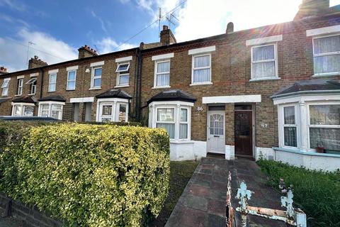 3 bedroom terraced house to rent, Bridge Road, Uxbridge