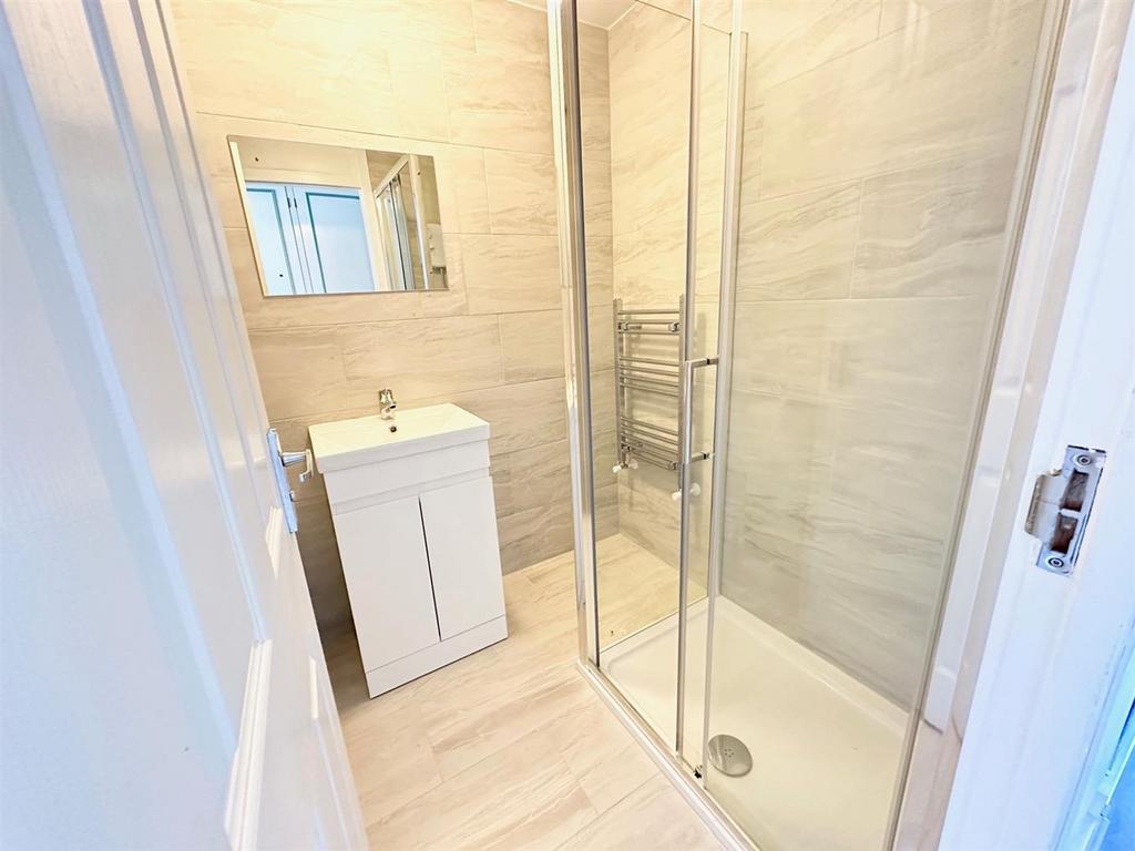Shower.jpg