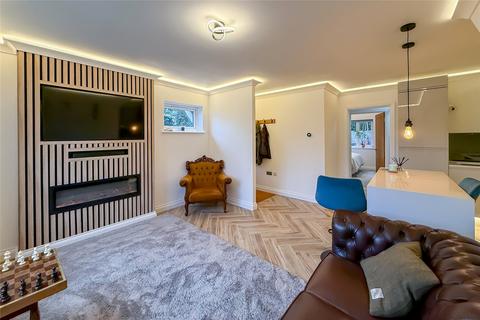 2 bedroom apartment for sale, Woodlea, Hammers Gate, St. Albans, Hertfordshire, AL2