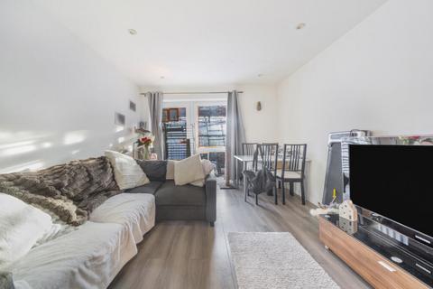2 bedroom flat for sale, John Thornycroft Road, Southampton, SO19