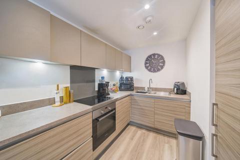 2 bedroom flat for sale, John Thornycroft Road, Southampton, SO19