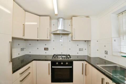 2 bedroom house to rent, Dahlia Gardens Ilford
