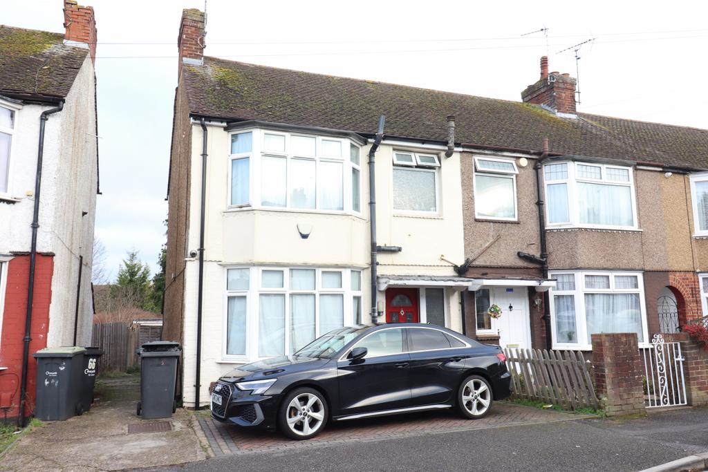 3 Bedroom End Terraced House