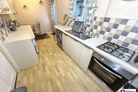 3 bedroom terraced house for sale, Holderness Road, Leicester, LE4
