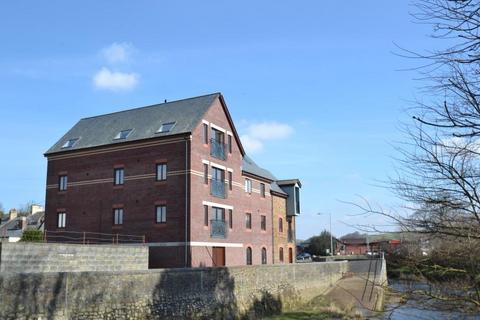 undefined, Pilton Quay, Barnstaple