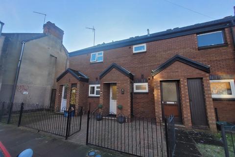 1 bedroom terraced house to rent - Military Road, Northampton