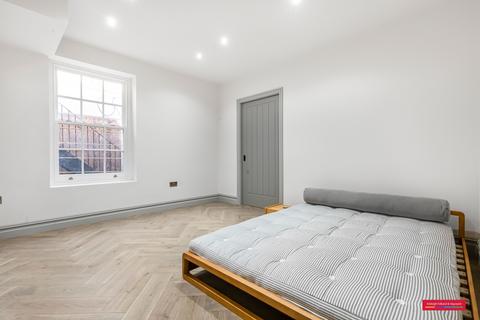 undefined, Upper Montagu Street, London, W1H