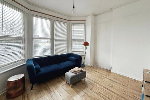 1 bedroom apartment for sale, Britannia Road, Westcliff-on-Sea, Essex