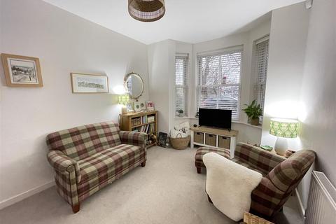 undefined, York Road, Salisbury SP2