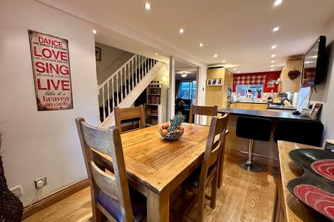 4 bedroom detached house for sale, Waverley Road, Basildon SS15