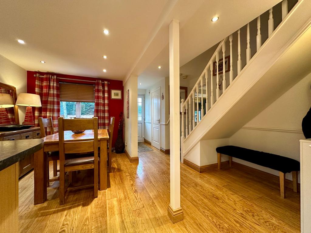 Kitchen to entrance